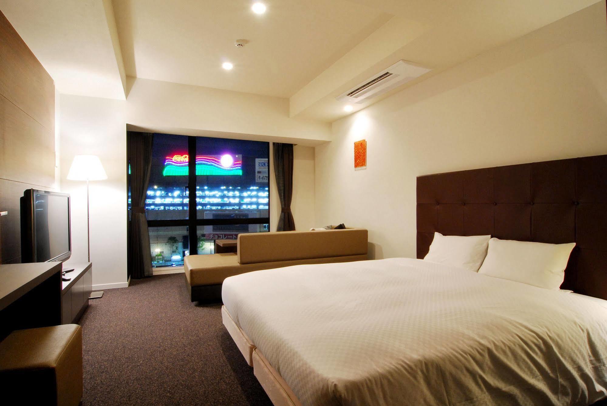 Candeo Hotels The Hakata Terrace Fukuoka  Dış mekan fotoğraf